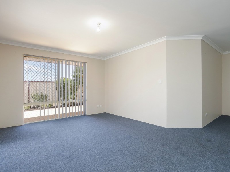 31 Stephen Street, Queens Park WA 6107