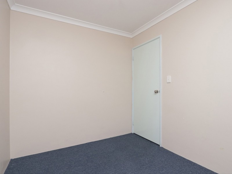 31 Stephen Street, Queens Park WA 6107