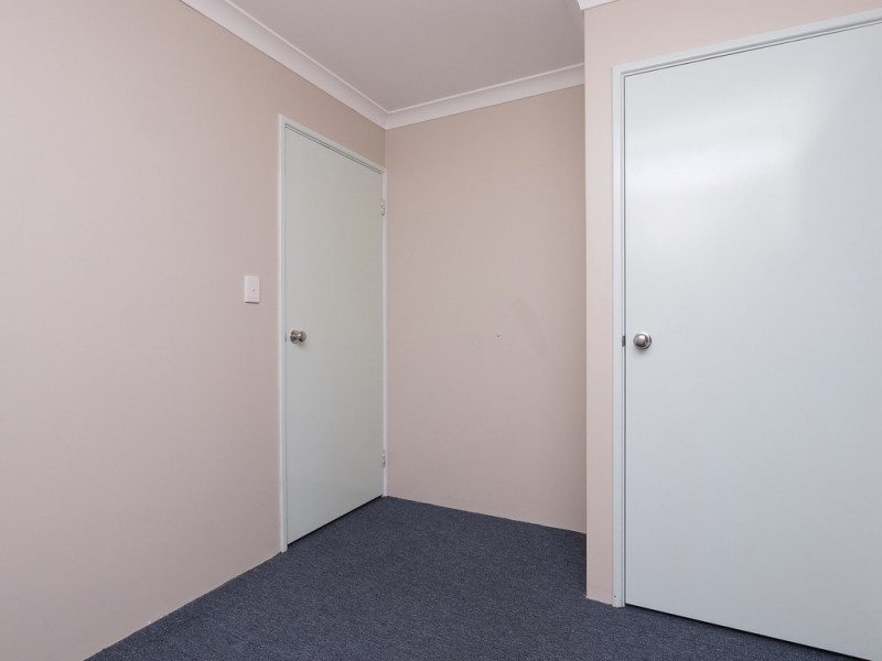 31 Stephen Street, Queens Park WA 6107