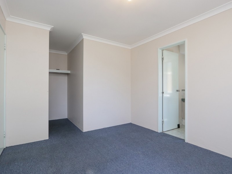 31 Stephen Street, Queens Park WA 6107