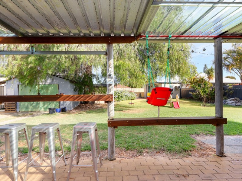 94 Celebration St, Beckenham WA 6107