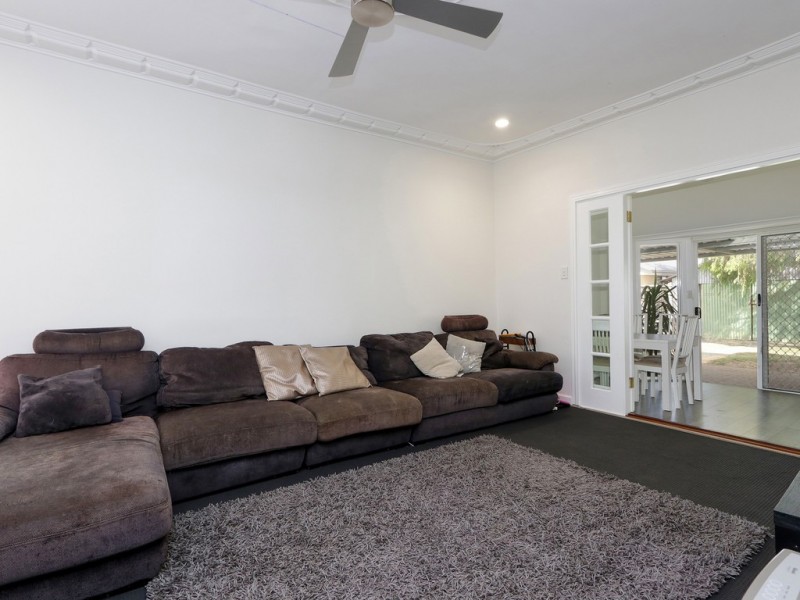 94 Celebration St, Beckenham WA 6107