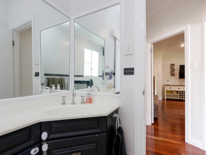 94 Celebration St, Beckenham WA 6107