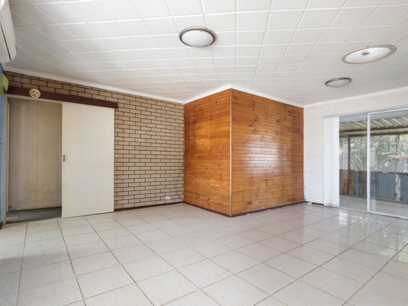 9 Carabeen Road, Maddington WA 6109