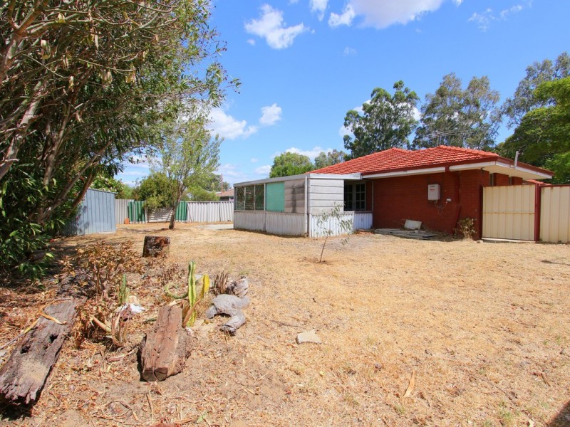 9 Carabeen Road, Maddington WA 6109