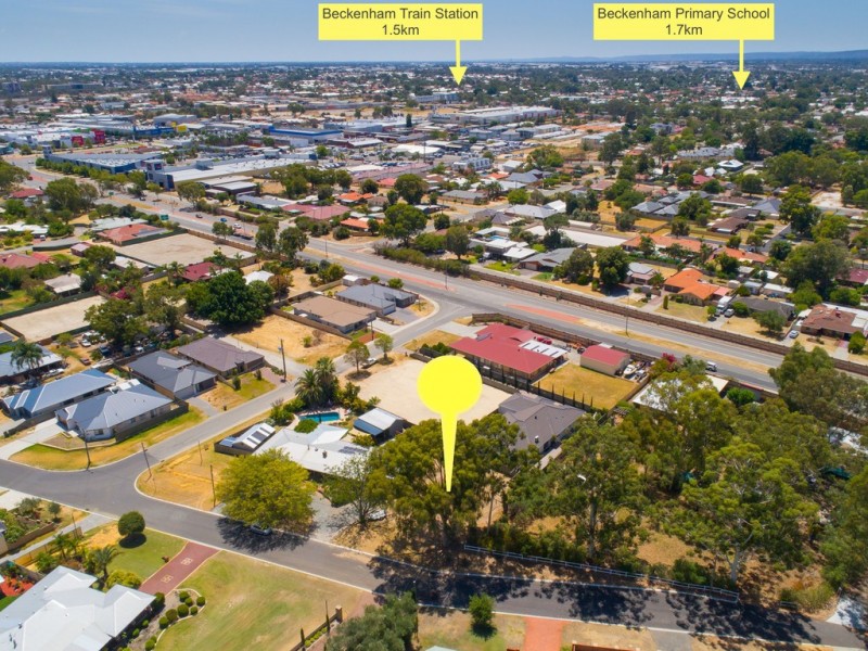 14a Willaring Drive, Beckenham WA 6107