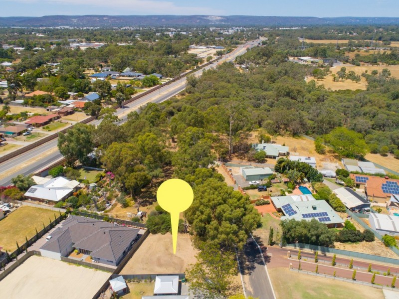 14a Willaring Drive, Beckenham WA 6107