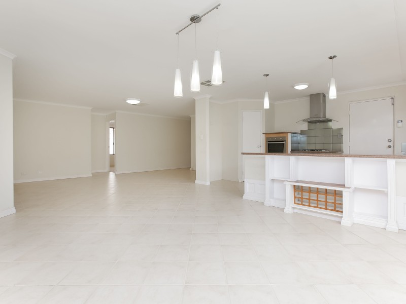 115 Gateway Blvd, Canning Vale WA 6155