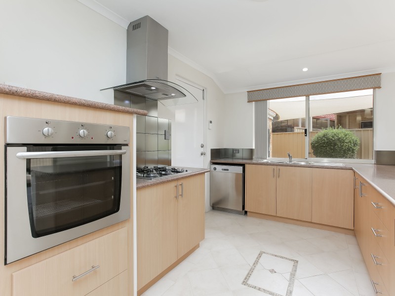 115 Gateway Blvd, Canning Vale WA 6155
