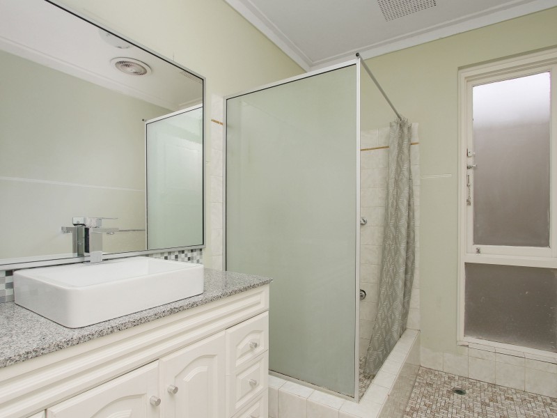 40A Brixton Street, Beckenham WA 6107