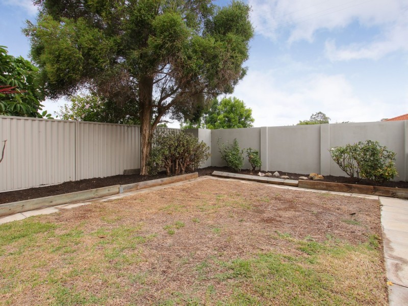 40A Brixton Street, Beckenham WA 6107