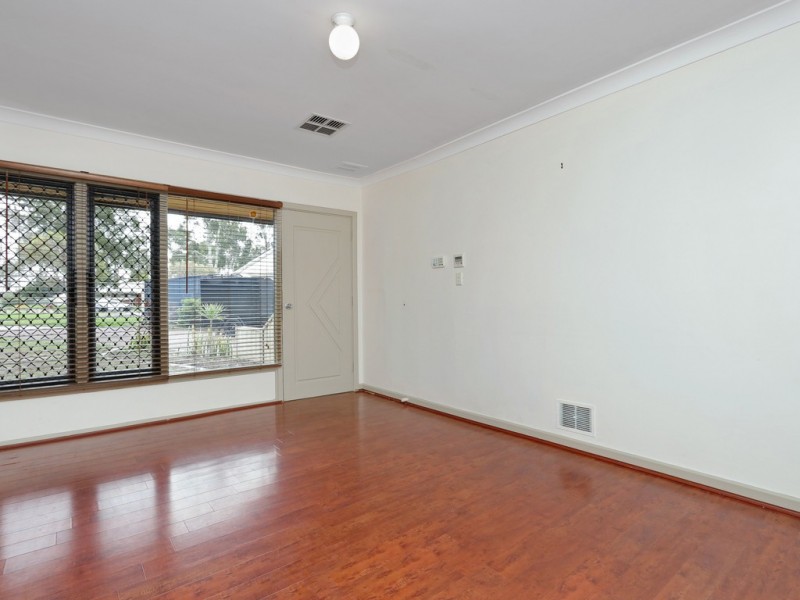 11a Upton Place, Langford WA 6147