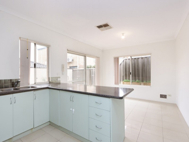 7a Duke Street, Bentley WA 6102