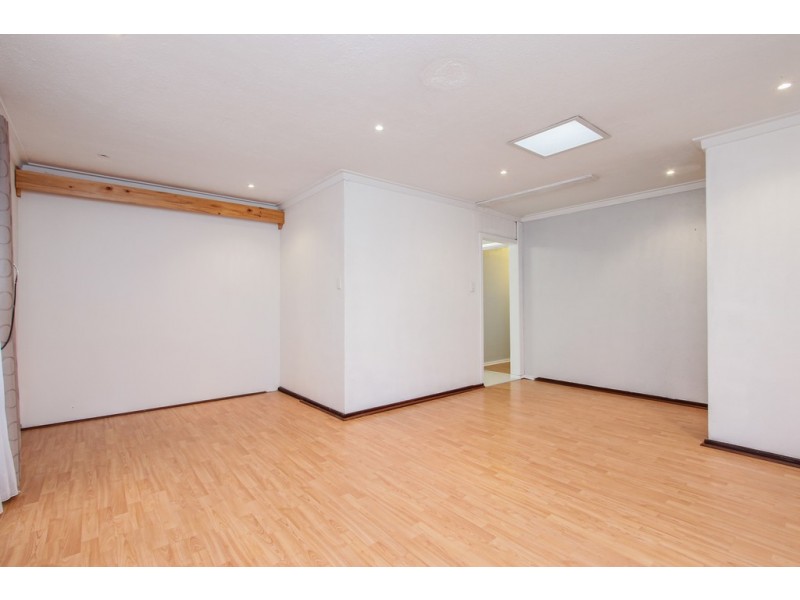 17 Vanda Place, Maddington WA 6109