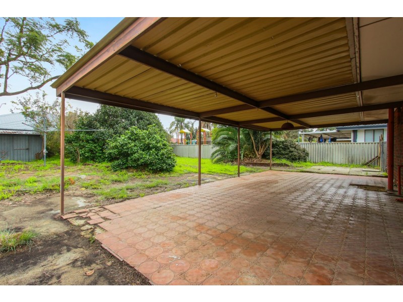 17 Vanda Place, Maddington WA 6109
