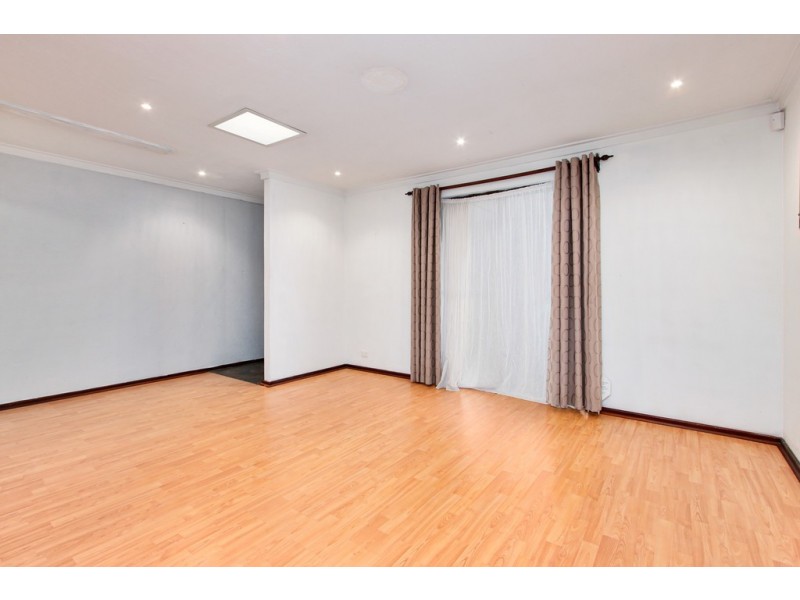 17 Vanda Place, Maddington WA 6109