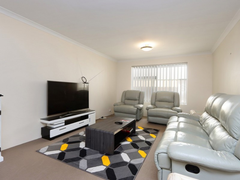 40B Highbury Crescent, Beckenham WA 6107