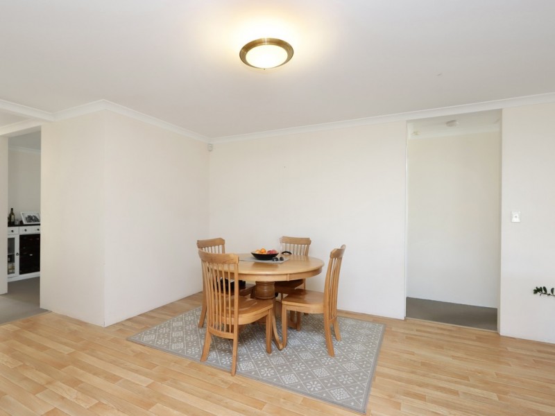 40B Highbury Crescent, Beckenham WA 6107