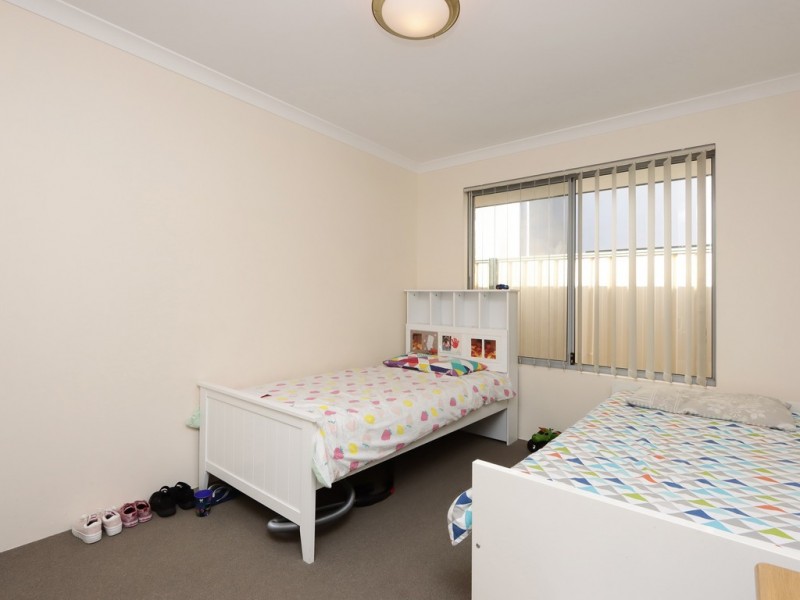 40B Highbury Crescent, Beckenham WA 6107