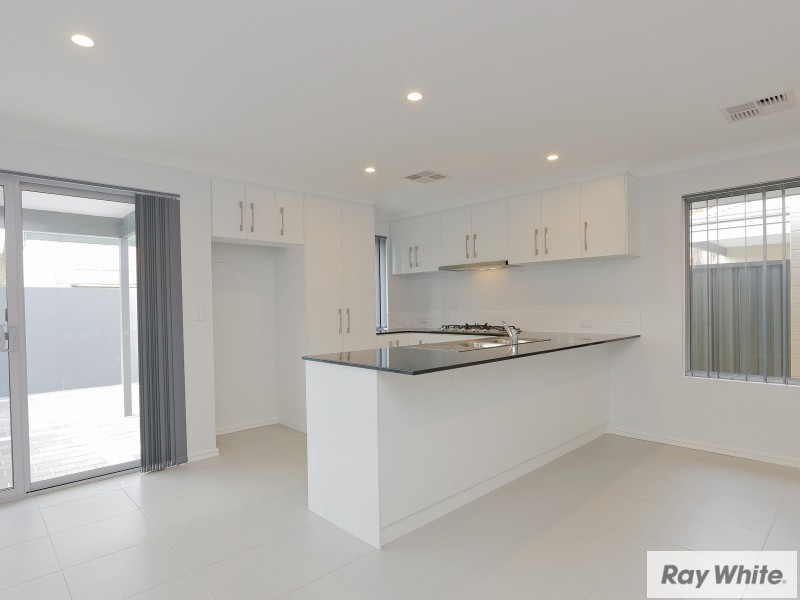 9B Halsey Close, Cannington WA 6107