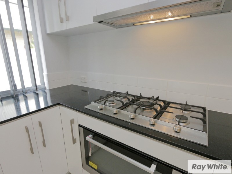 9B Halsey Close, Cannington WA 6107