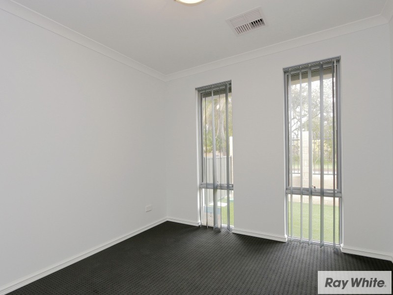 9B Halsey Close, Cannington WA 6107