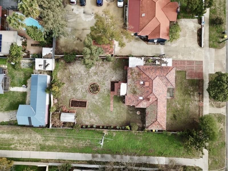 91 Manning Road, Manning WA 6152