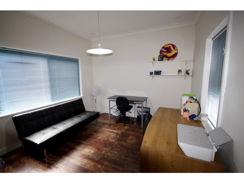 91 Manning Road, Manning WA 6152