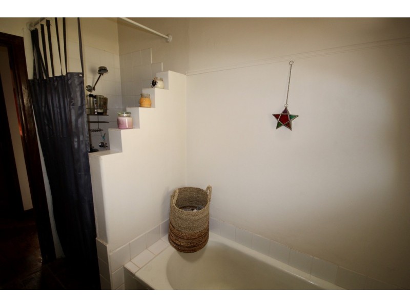 91 Manning Road, Manning WA 6152