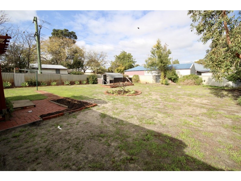 91 Manning Road, Manning WA 6152