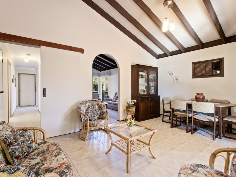 12 Eudanda Place, Cannington WA 6107