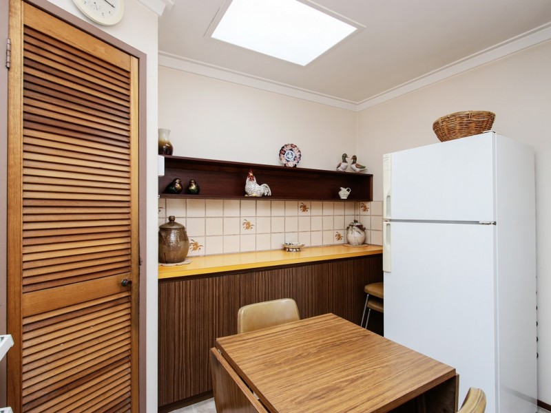 12 Eudanda Place, Cannington WA 6107