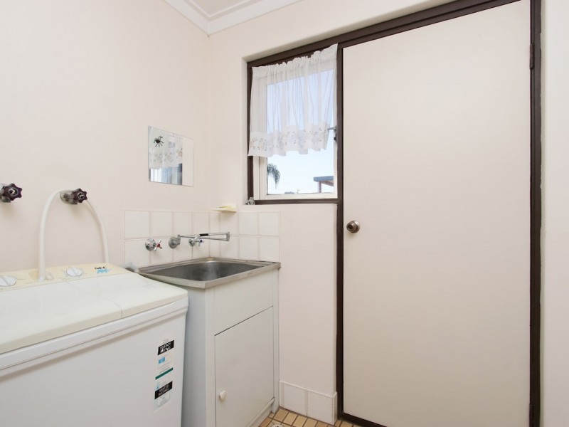 12 Eudanda Place, Cannington WA 6107