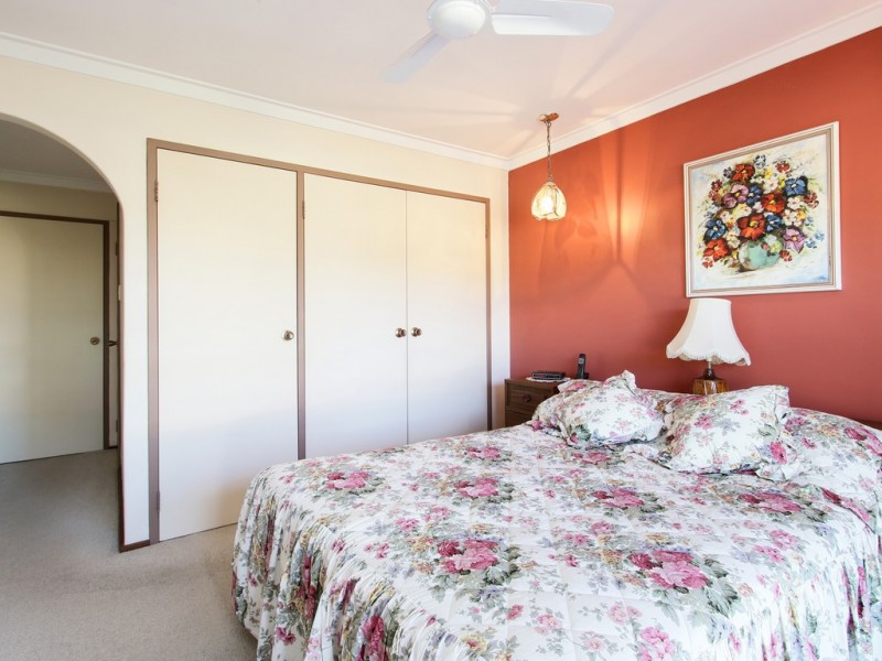 12 Eudanda Place, Cannington WA 6107