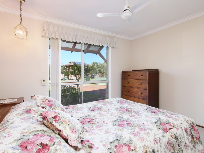 12 Eudanda Place, Cannington WA 6107