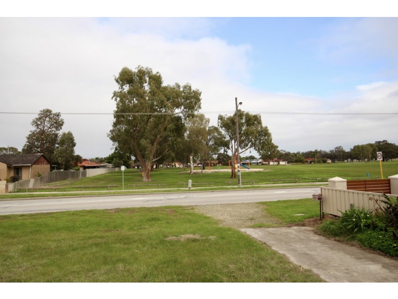 60 Alcock Street, Maddington WA 6109