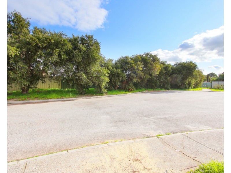 Lot 4,67 Hartfield Rd, Forrestfield WA 6058