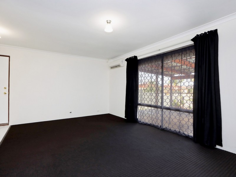 13 Mulline Court, Maddington WA 6109