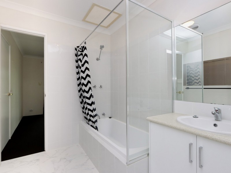 13 Mulline Court, Maddington WA 6109