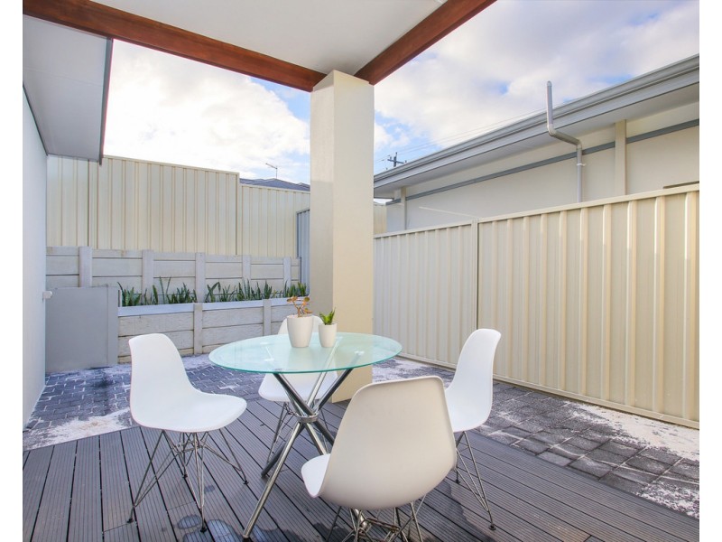 Lot 4/111-113 Sevenoaks Street, Bentley WA 6102