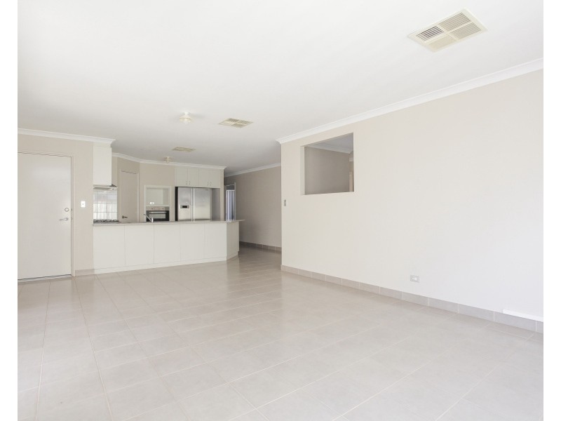 2/114 Gerard Street, East Cannington WA 6107