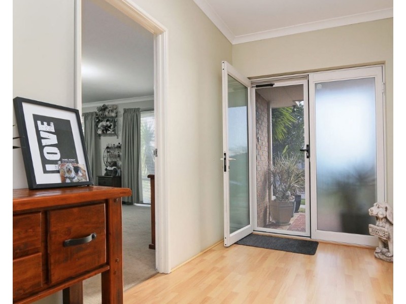 7 Minnow Fairway, Aveley WA 6069