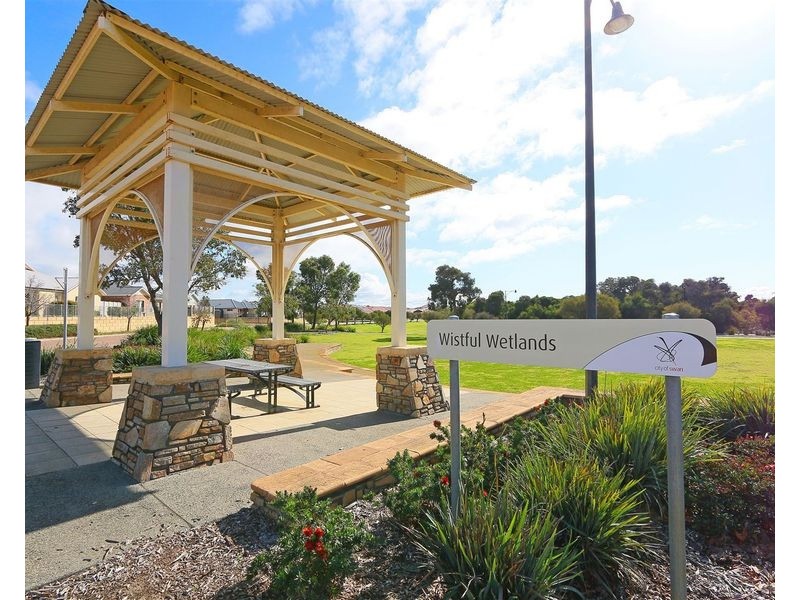 7 Minnow Fairway, Aveley WA 6069