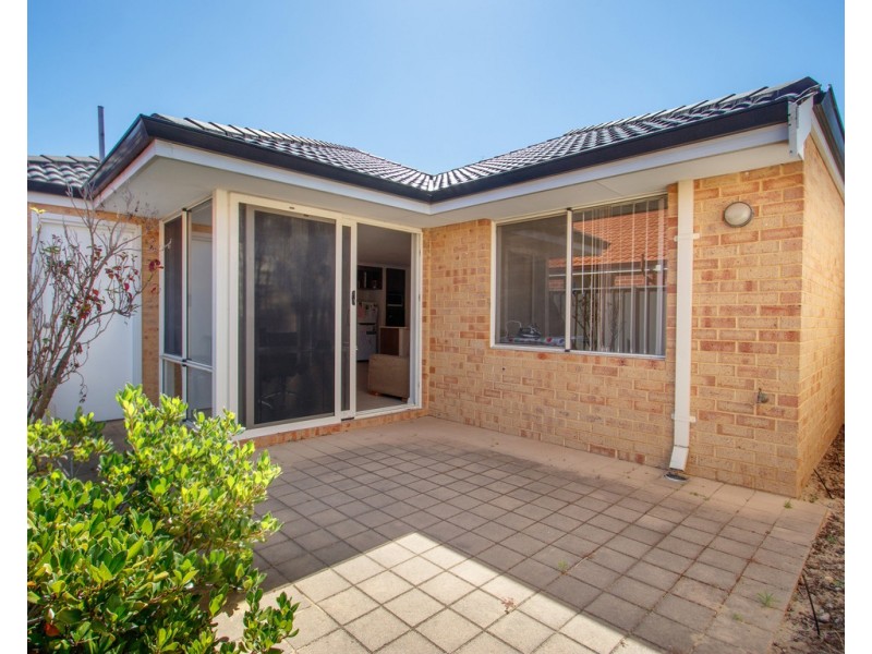 4/130 Ladywell Street, Beckenham WA 6107