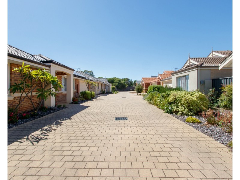 4/130 Ladywell Street, Beckenham WA 6107