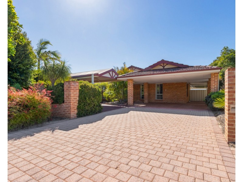 21 Carcoo Court, Beckenham WA 6107