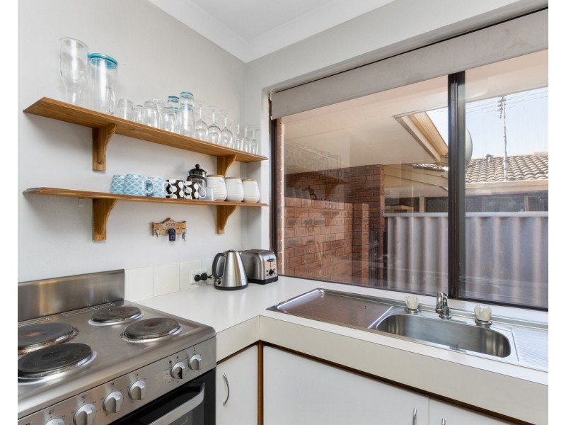 5/15 Golf Road, Parkwood WA 6147