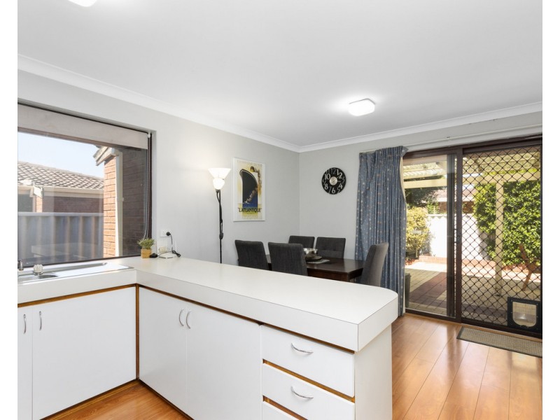 5/15 Golf Road, Parkwood WA 6147