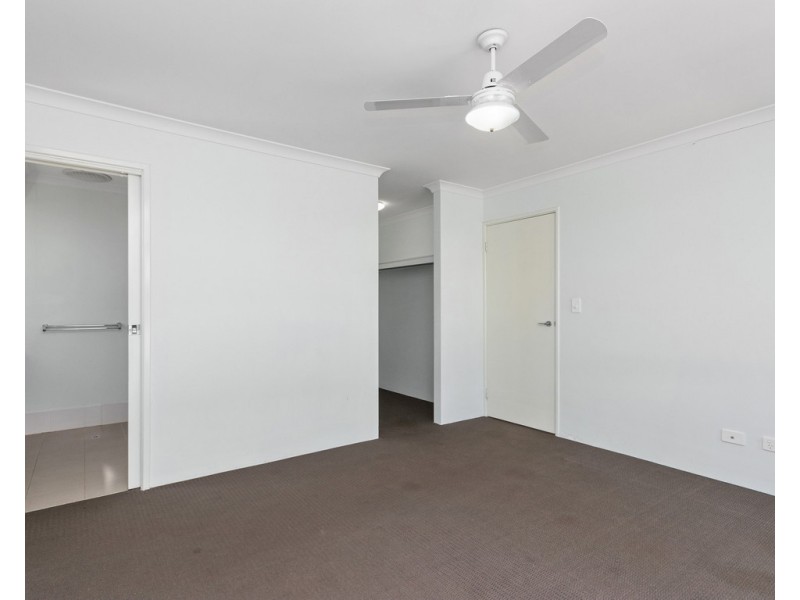 9/11 Brookland ST, Beckenham WA 6107