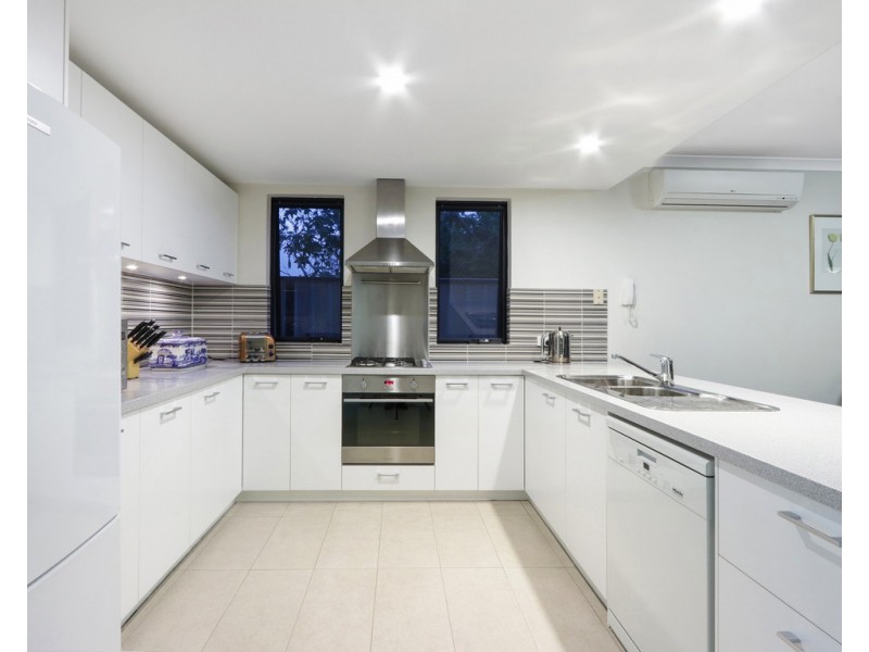 4/31 Woodloes Street, Cannington WA 6107